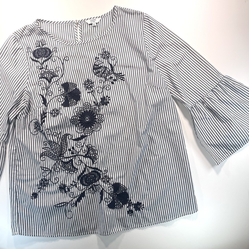 Crown & Ivy Women's Blue White Stripe Bell Sleeve Embroidered Top‎ Small